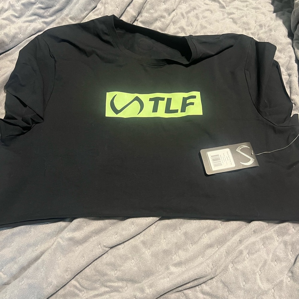 TLF oversized crop tee